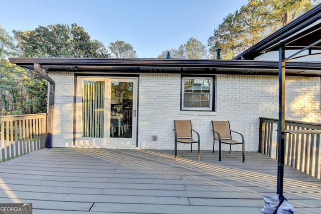 4087 Signal Ridge SW, Lilburn, GA 30047