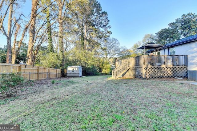 4087 Signal Ridge SW, Lilburn, GA 30047