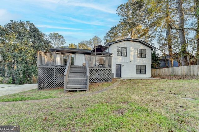 4087 Signal Ridge SW, Lilburn, GA 30047