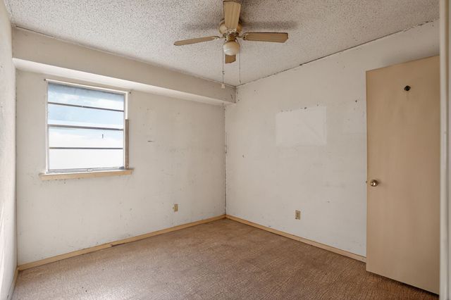 404 Nathan Street, Burleson, TX 76028