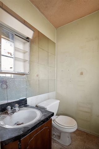 404 Nathan Street, Burleson, TX 76028