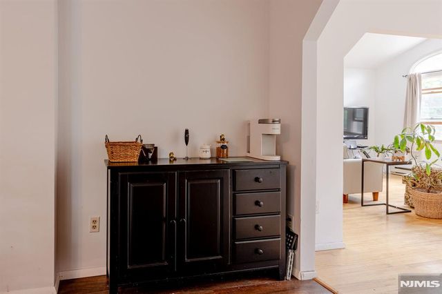 1 Bantry Court, Vernon, NJ 07422