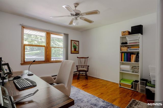 1 Bantry Court, Vernon, NJ 07422