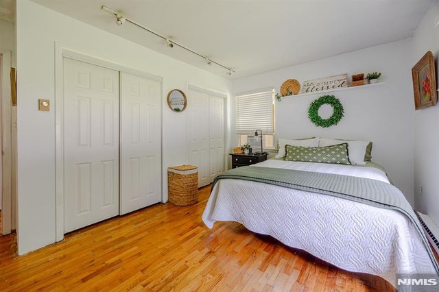 1 Bantry Court, Vernon, NJ 07422