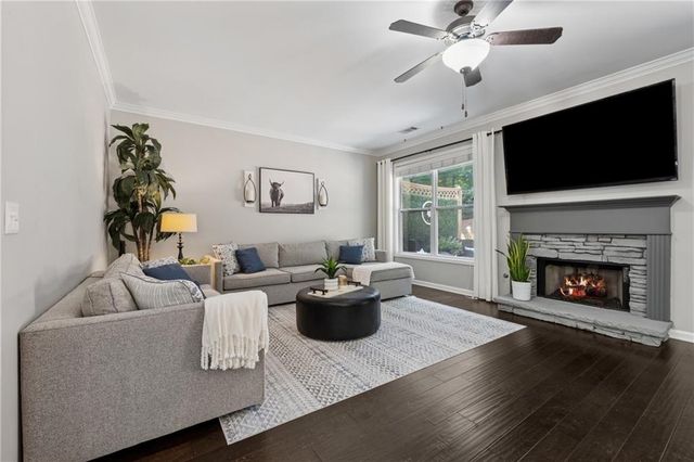 1076 Firethorne Pass, Cumming, GA 30040