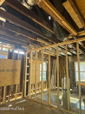 105 N Pearl Street, Williamston, NC 27892