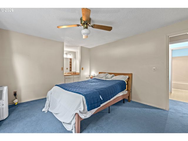 21886 Sw MARTINAZZI Ave, Tualatin, OR 97062