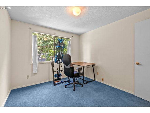 21886 Sw MARTINAZZI Ave, Tualatin, OR 97062