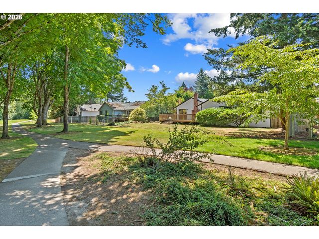 21886 Sw MARTINAZZI Ave, Tualatin, OR 97062