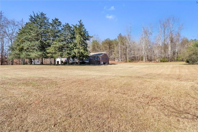 785 Mount Tabor Church Road, Pickens, SC 29671