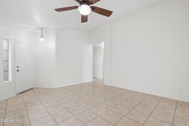 15661 W HAMMOND Drive, Goodyear, AZ 85338
