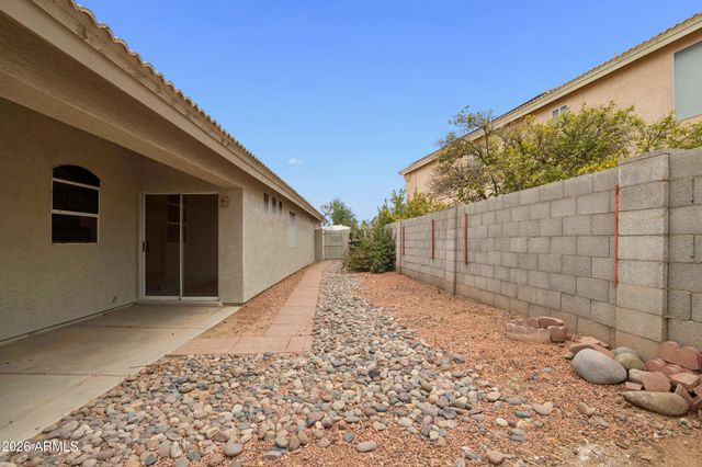 15661 W HAMMOND Drive, Goodyear, AZ 85338