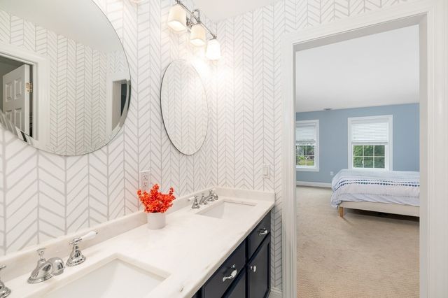 14 Overledge Road, Manchester, MA 01944