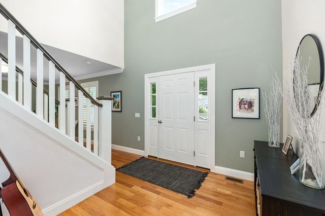 14 Overledge Road, Manchester, MA 01944
