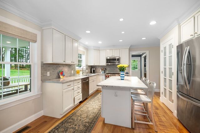 14 Overledge Road, Manchester, MA 01944