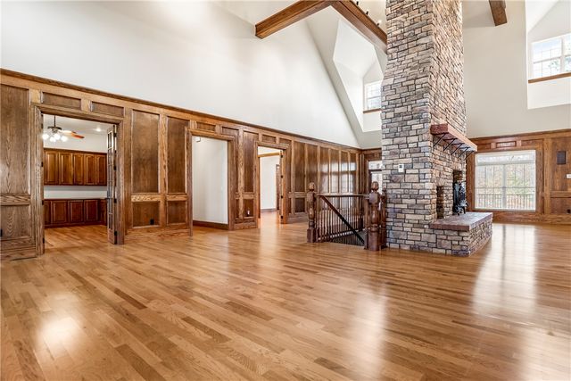15533 Haynes Road, Rogers, AR 72756