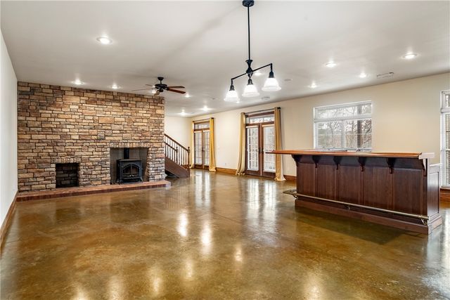 15533 Haynes Road, Rogers, AR 72756