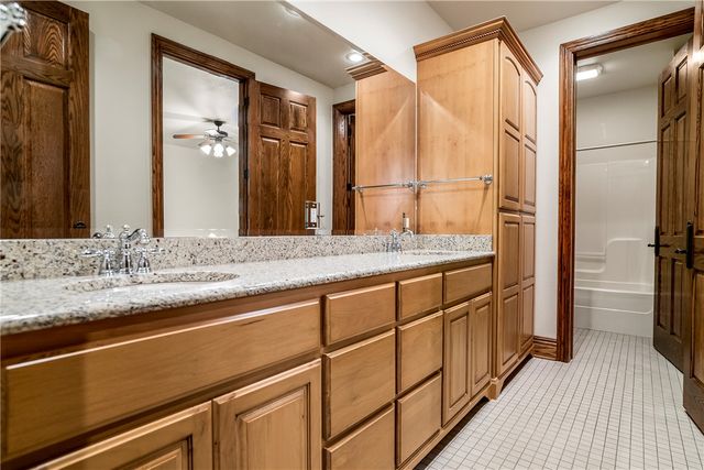 15533 Haynes Road, Rogers, AR 72756