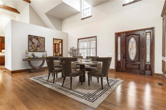 15533 Haynes Road, Rogers, AR 72756
