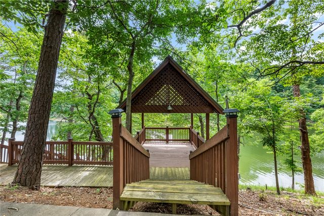 15533 Haynes Road, Rogers, AR 72756