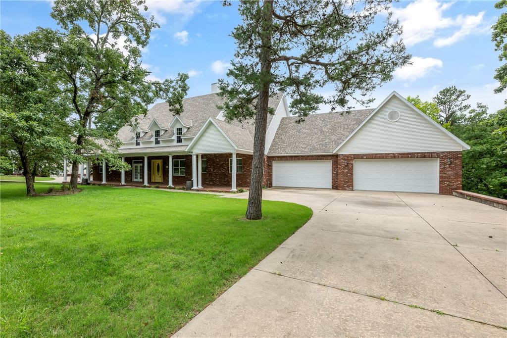 15533 Haynes Road, Rogers, AR 72756