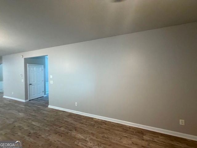 3094 Ashwood Grove Park, Snellville, GA 30078