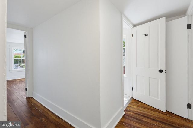 14 N LOCUST ST, Lititz, PA 17543