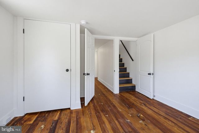 14 N LOCUST ST, Lititz, PA 17543