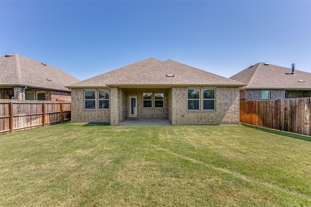 11000 Ranchera Drive, Aubrey, TX 76227