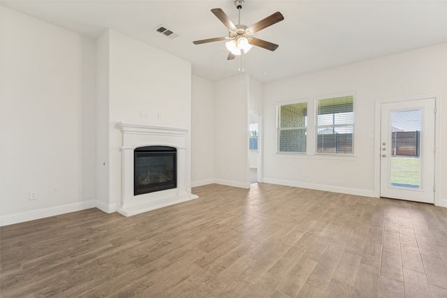 11000 Ranchera Drive, Aubrey, TX 76227