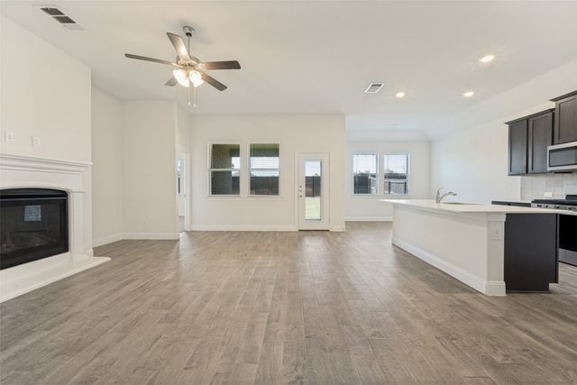 11000 Ranchera Drive, Aubrey, TX 76227