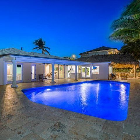 844 E East Drive, Boynton Beach, FL 33435