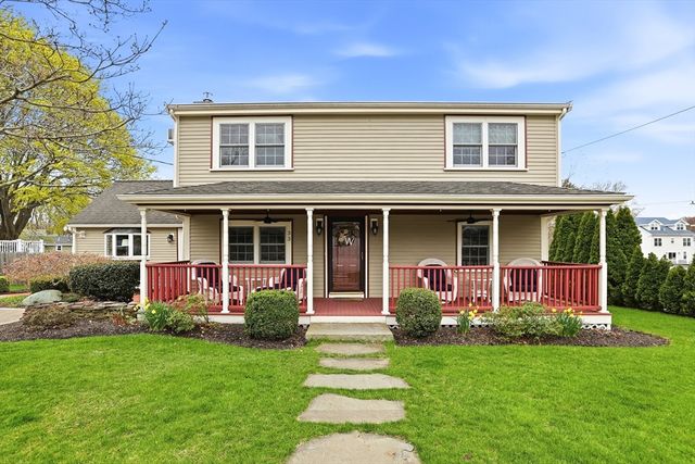 33 Julia Rd, Weymouth, MA 02191