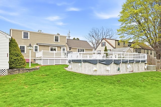 33 Julia Rd, Weymouth, MA 02191