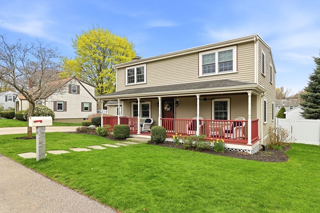 33 Julia Rd, Weymouth, MA 02191
