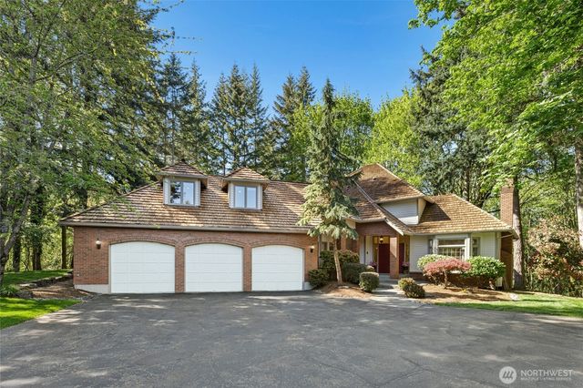 17812 NE 154th Street, Woodinville, WA 98072