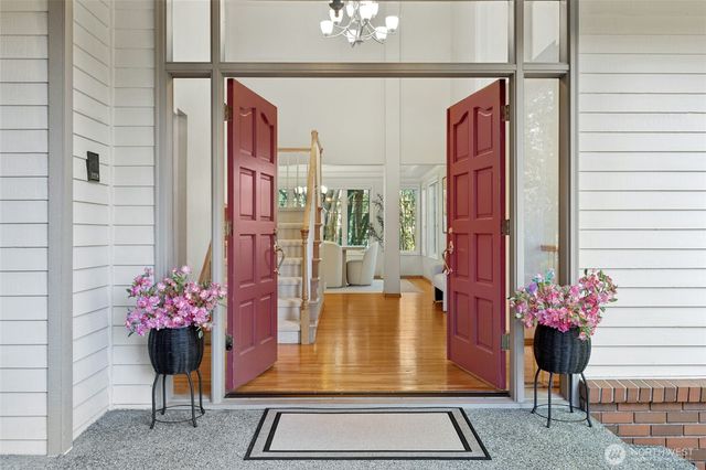 17812 NE 154th Street, Woodinville, WA 98072