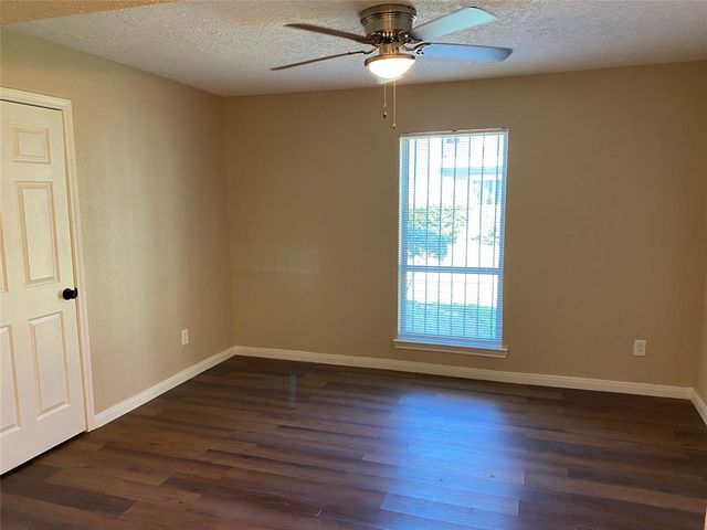 5625 Antoine Drive 601, Houston, TX 77091