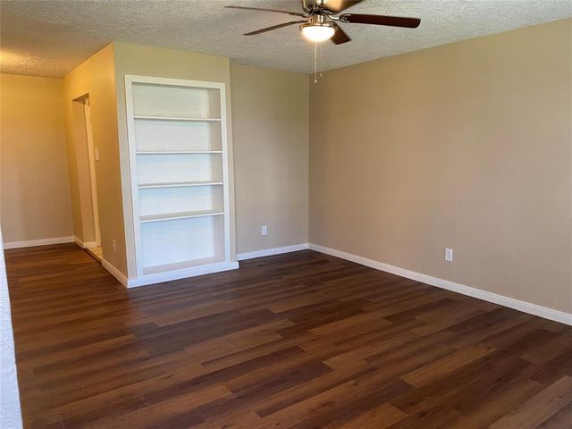 5625 Antoine Drive 601, Houston, TX 77091