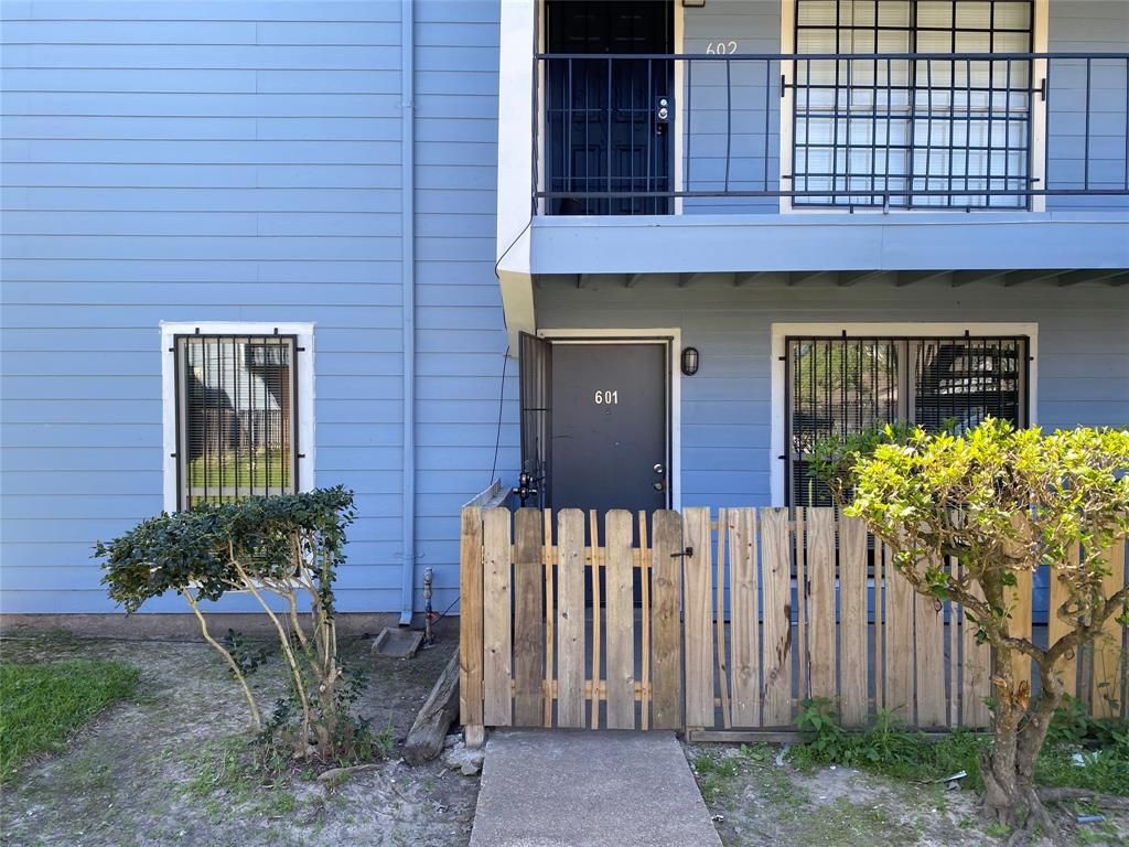 5625 Antoine Drive 601, Houston, TX 77091