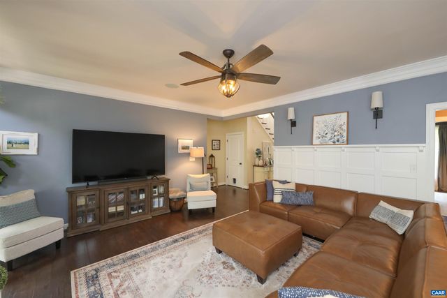 6694 WELBOURNE LN, Crozet, VA 22932