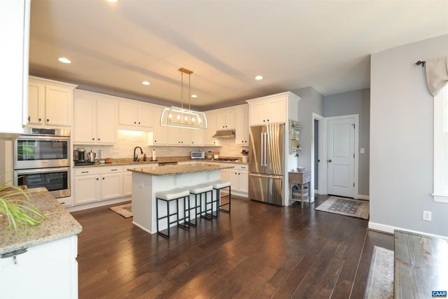 6694 WELBOURNE LN, Crozet, VA 22932