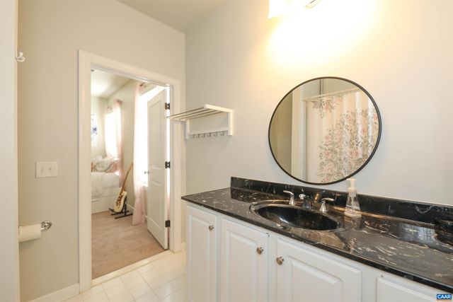 6694 WELBOURNE LN, Crozet, VA 22932