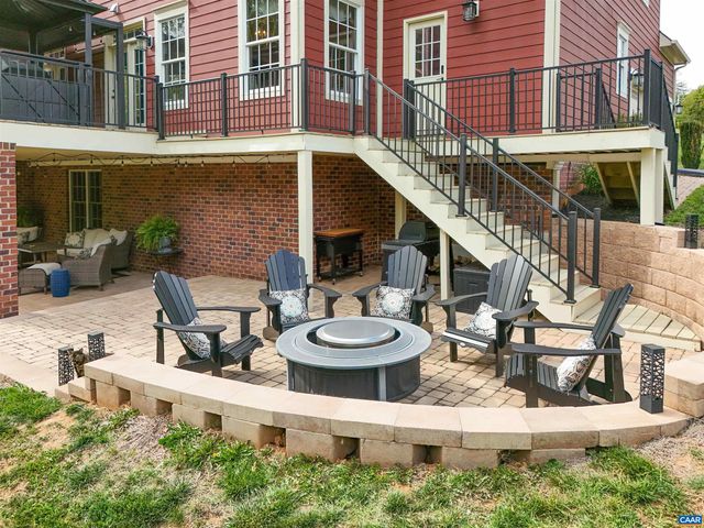 6694 WELBOURNE LN, Crozet, VA 22932