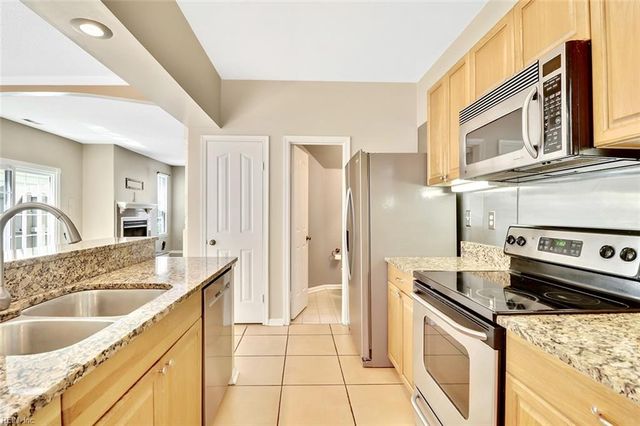 4824 Haymarket DR, Virginia Beach, VA 23462