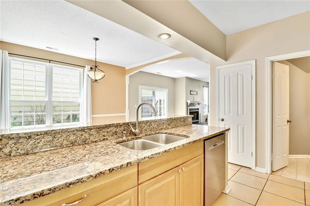 4824 Haymarket DR, Virginia Beach, VA 23462