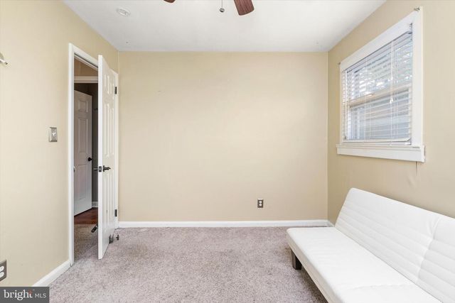 17 SHELLEY LA, Hamilton, NJ 08690