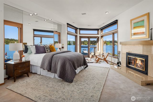 8503 NE Juanita Drive, Kirkland, WA 98034