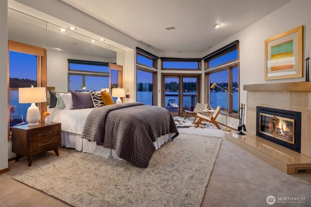 8503 NE Juanita Drive, Kirkland, WA 98034