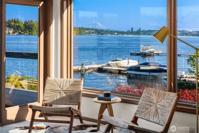 8503 NE Juanita Drive, Kirkland, WA 98034